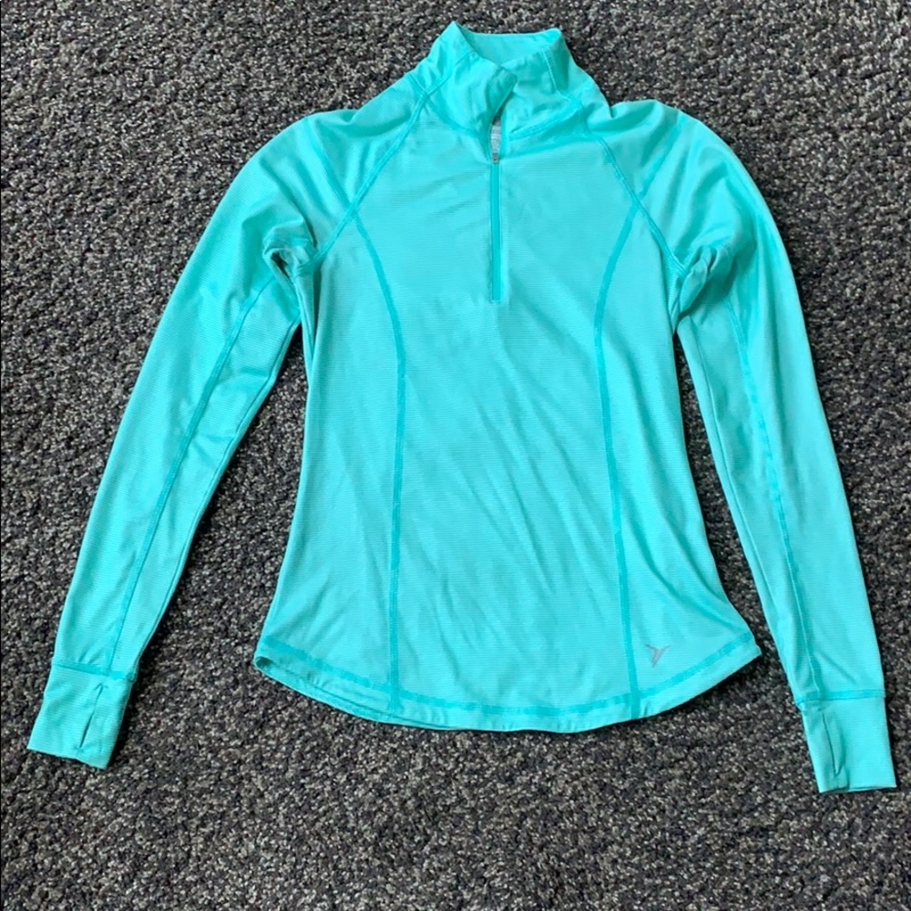 Long sleeve Old Navy Work Out shirt